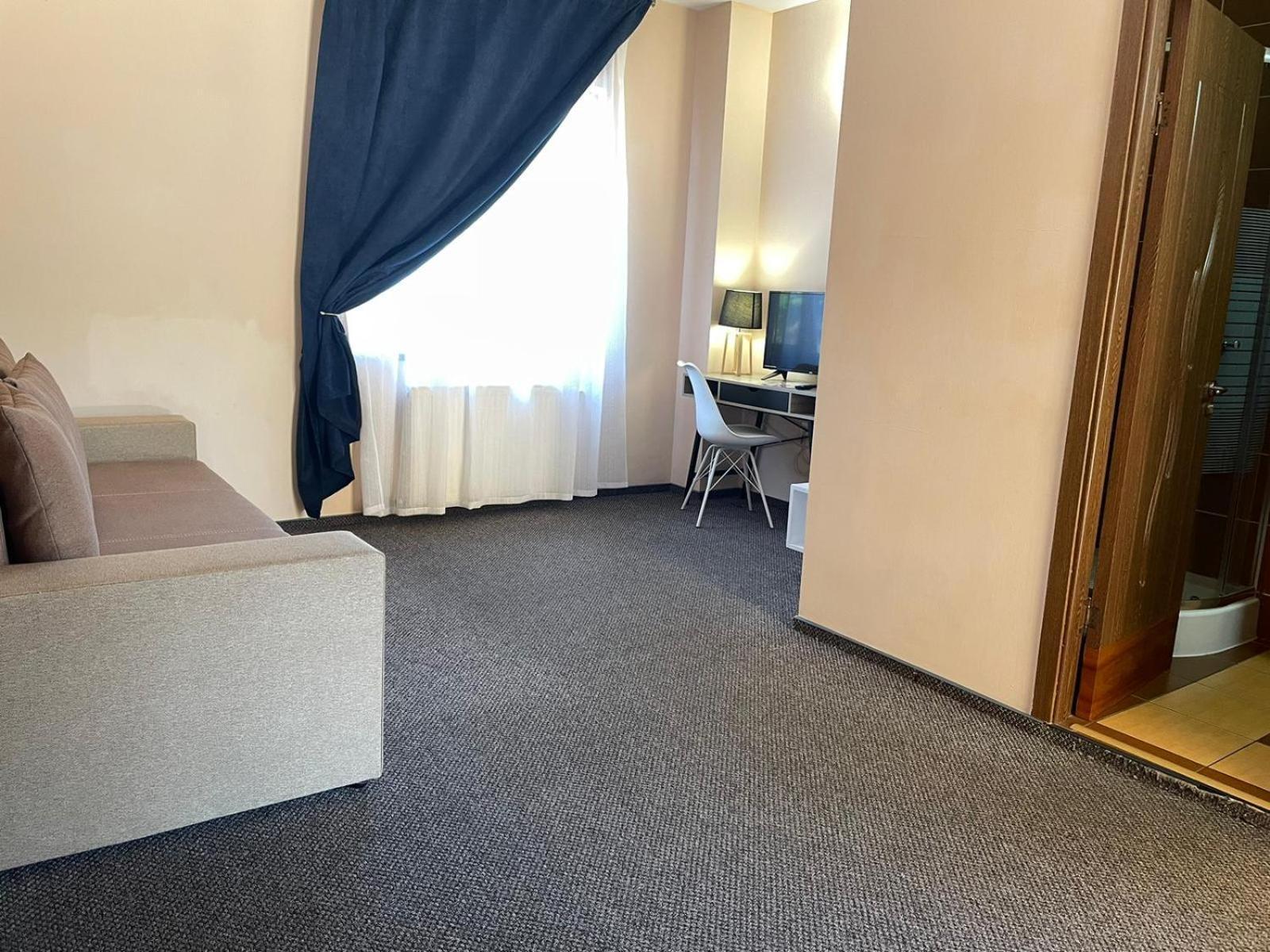 Long Street Hotel Брашов Номер фото