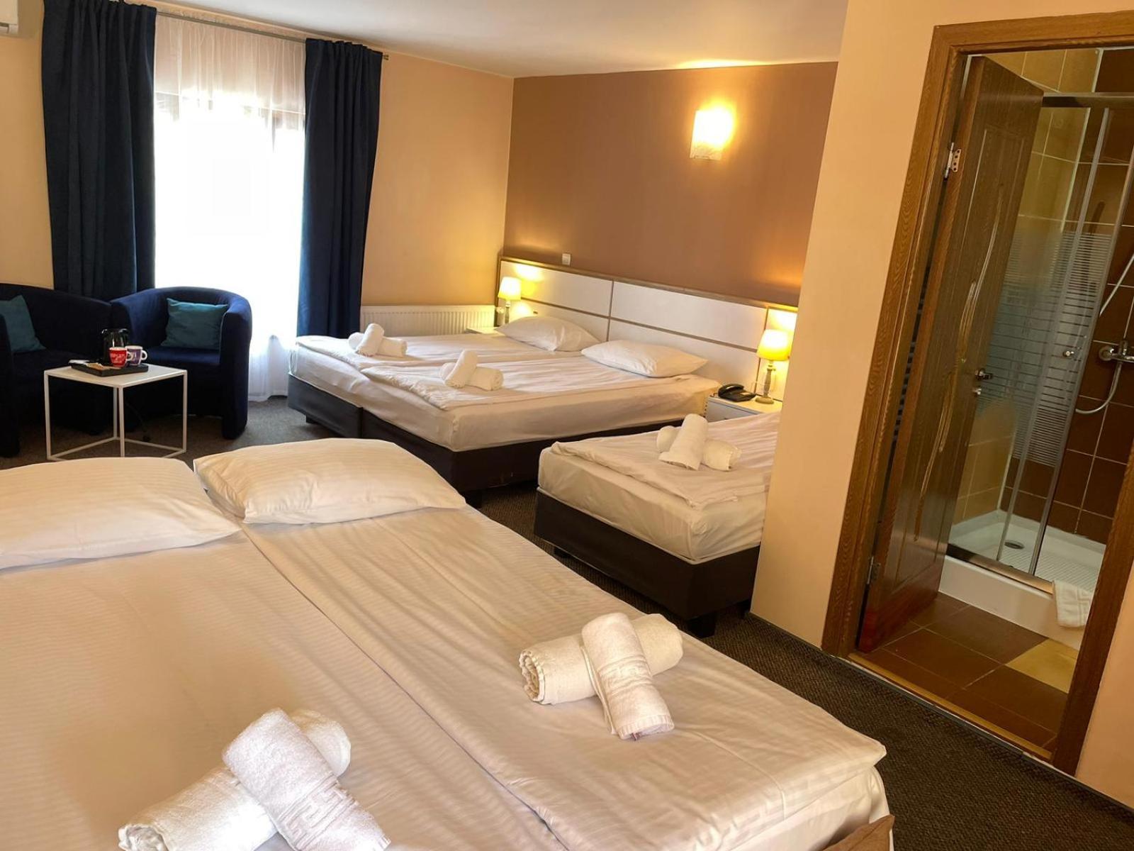 Long Street Hotel Брашов Экстерьер фото