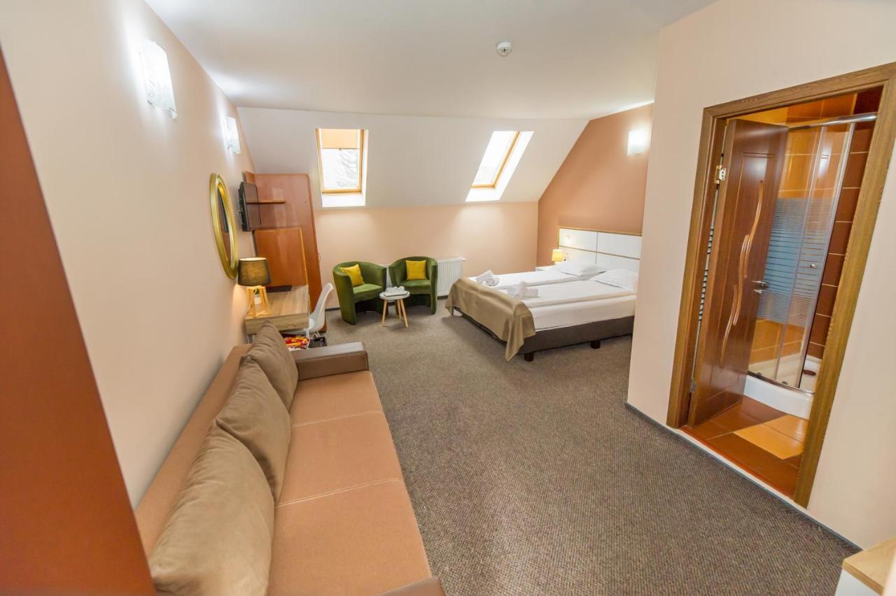 Long Street Hotel Брашов Экстерьер фото